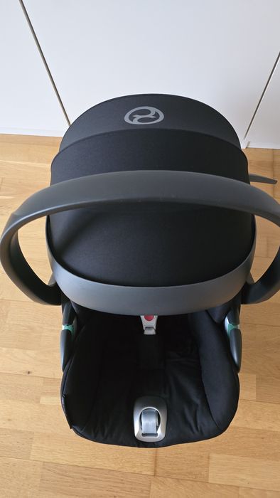 Столче/Кошница за кола Cybex Cloud Z2 i-Size, 0-24 мес, Deep Black