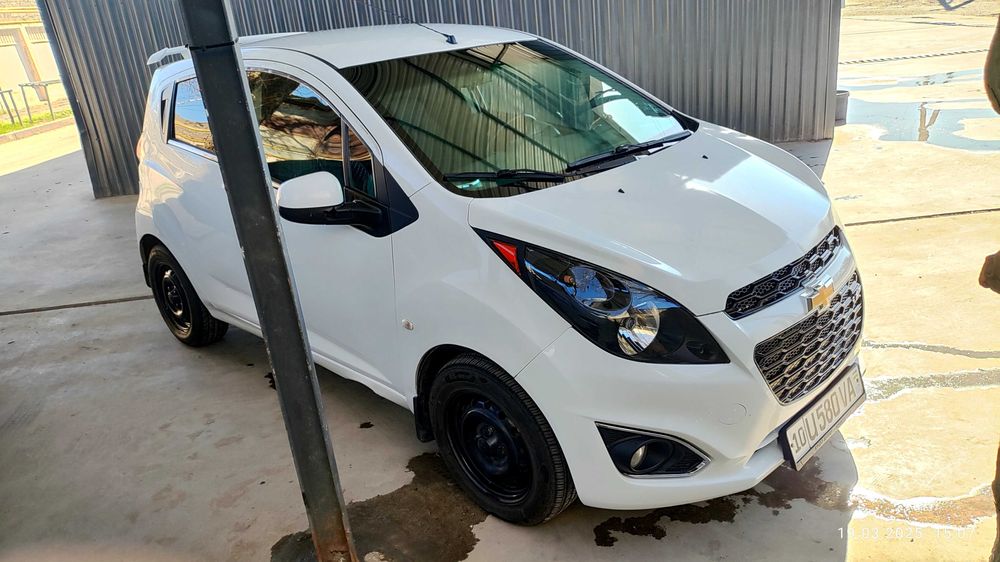 Spark 2014-yil 2 pozitsa Metan gazlari bn