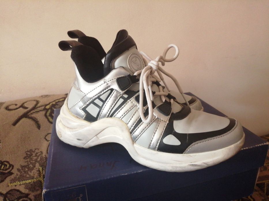 Кросовки осенние весение