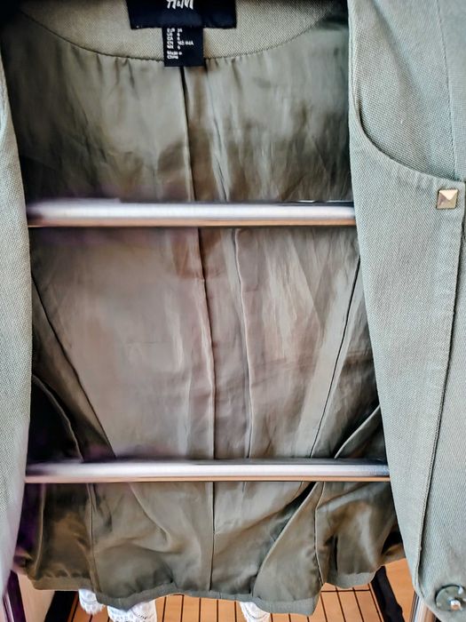 Сако - войнишко зелено H&M