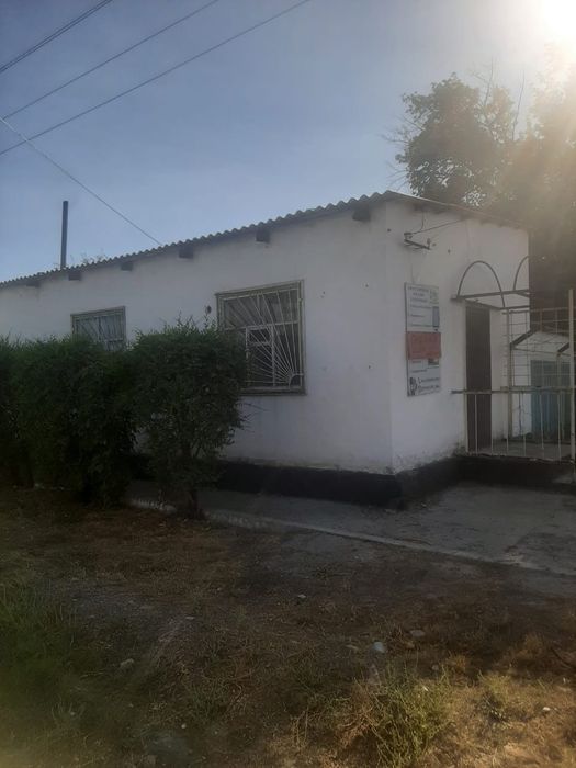 Продаётся уютный дом в отличном районе