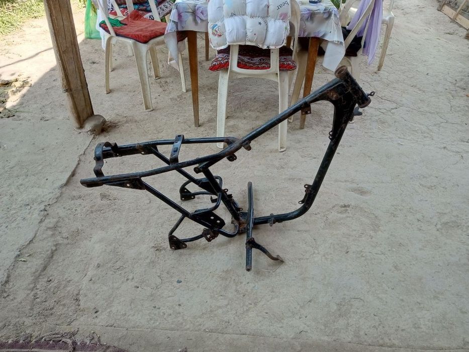 Рама от мотоцикла