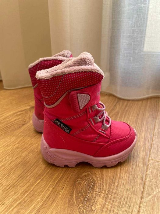 Детски ботуши с лепенки Kamik за момиче