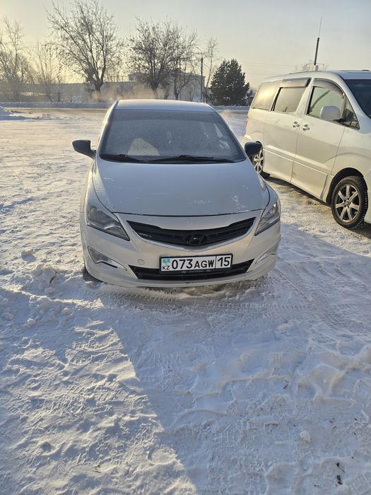 Продам Hyundai Solaris 2015