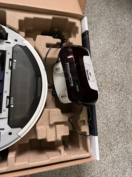 Прахосмукачка робот ровента - rowenta explorer serie 40
