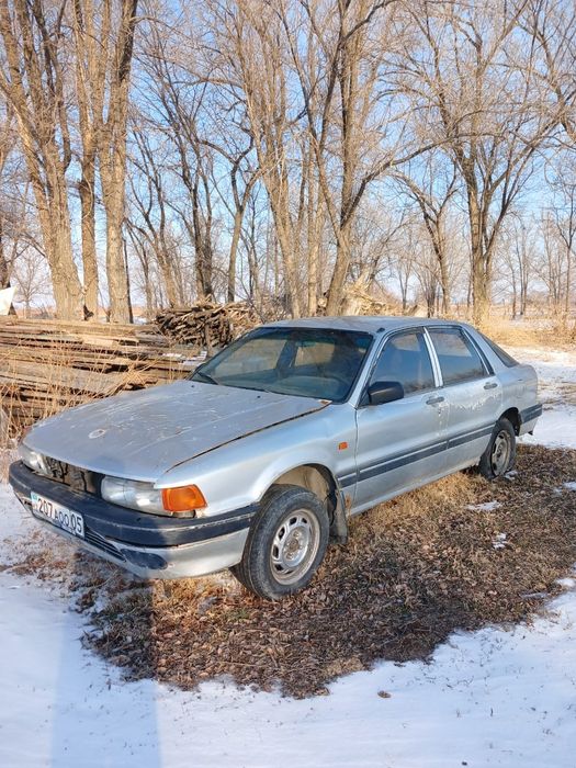 Галант седан под запчасть