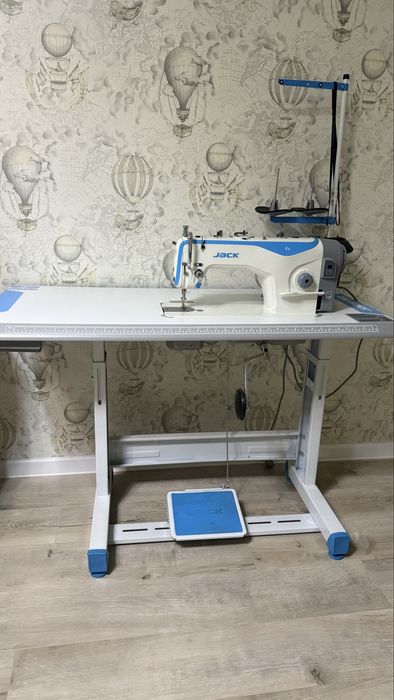 Швейные машинки и оверлок