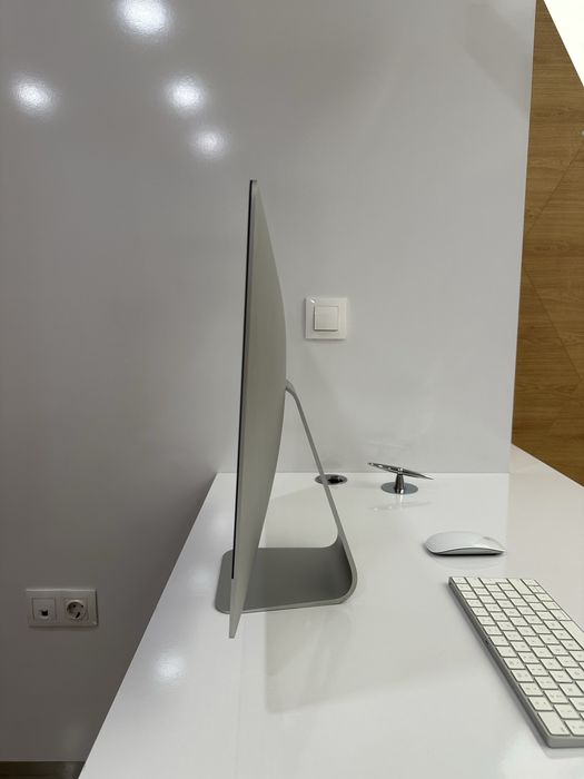 iMac 21.5-inch 2017