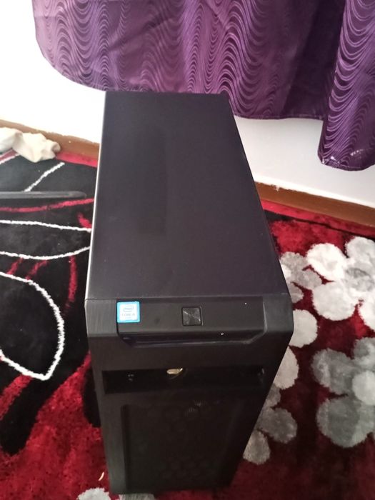 Schimb PC slab pe un laptop