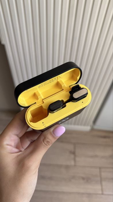 Продам Hollyland Lark C1 (Lightning для iPhone).