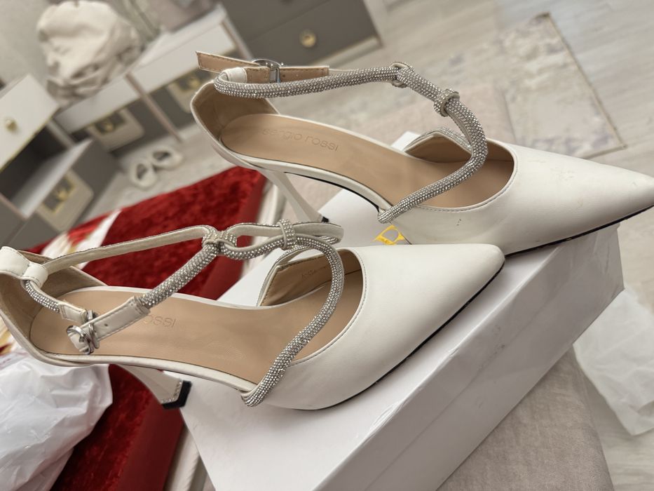 асты трактор 38размер туфли 39размер