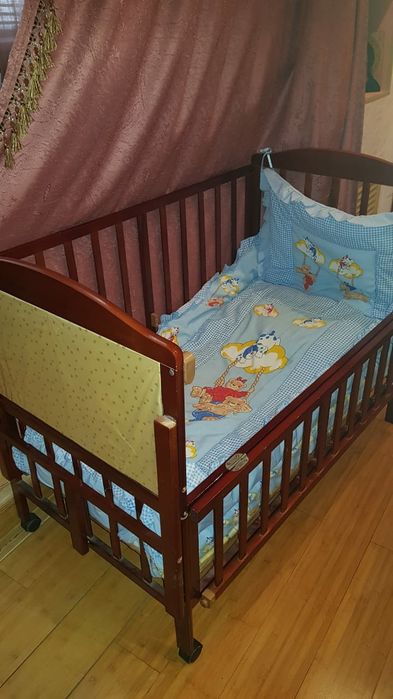 Кроватка детская