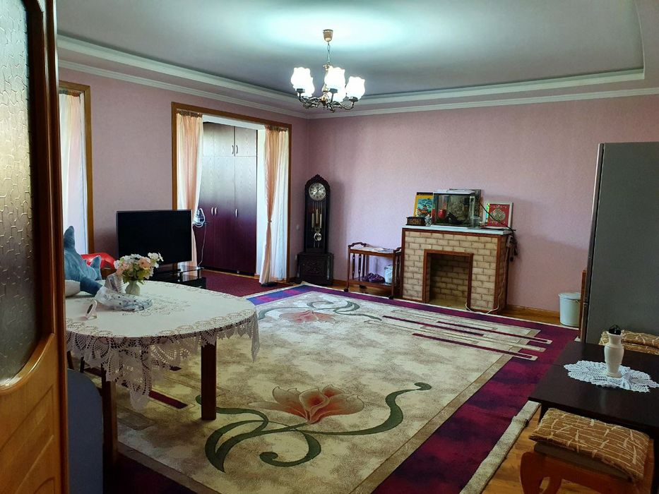 Продаётся 3х комнатная квартира