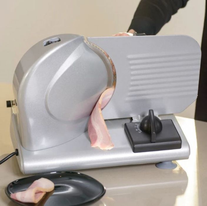 Електрически резач за мезета Taurus CUTMASTER – 150W, нож 19 см, регулируем срез 1–15 мм