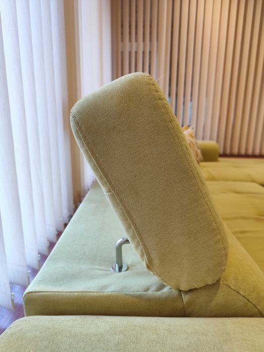 Ъглов разтегателен диван за  всекидневна