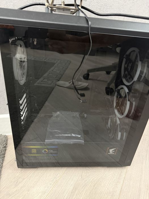 Корпус с блоком питания gamemax и башенный кулер