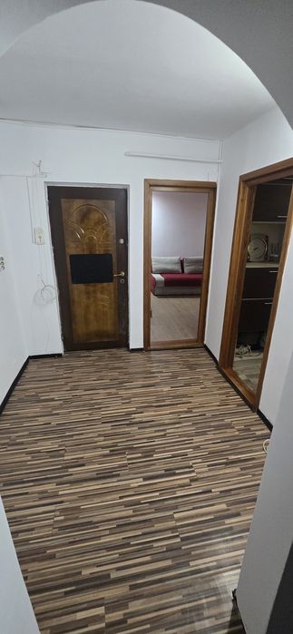 Vand apartament 2 camere - Barlad zona ultracentrală