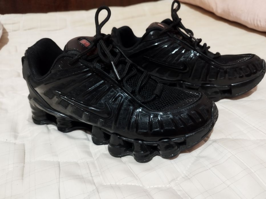 Nike Shox TL triple black