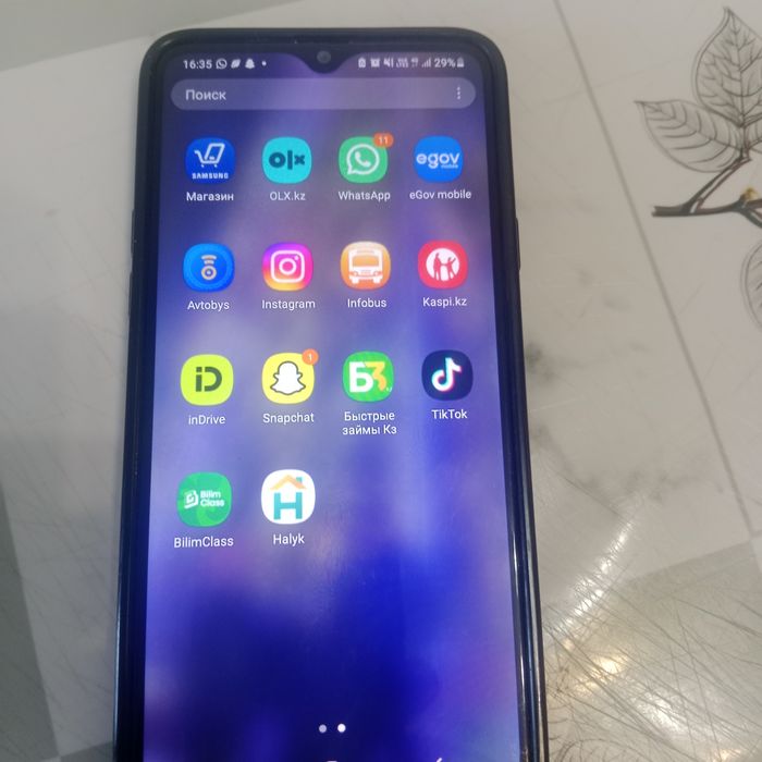 Телефон Samsung A20s