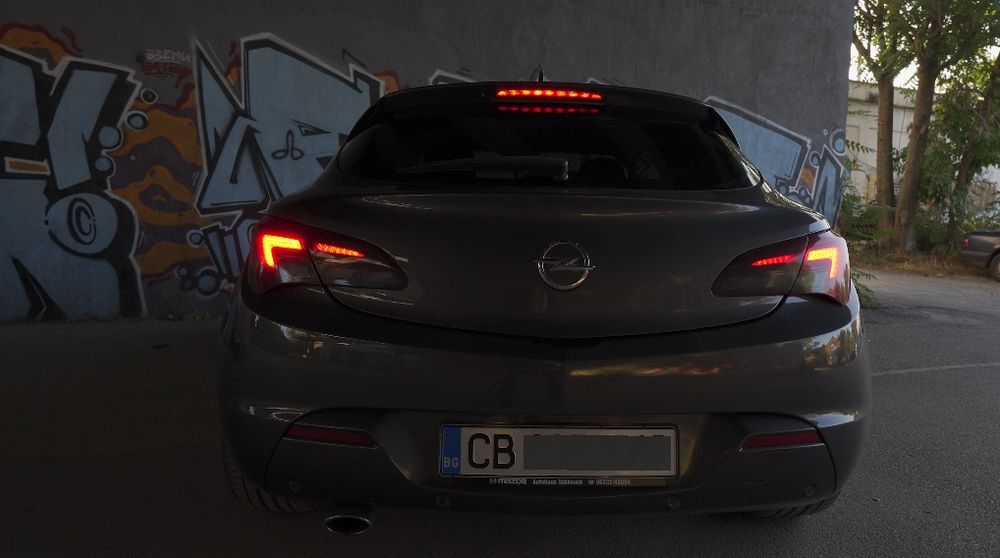 Opel Astra J GTC