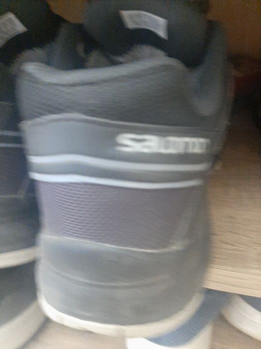 Здравейте продавам оригинални маратонки Salomon 42ри номер леки удобни почти нови