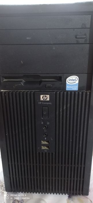 Компьютер старого образца рабочий,только нужны умелые руки