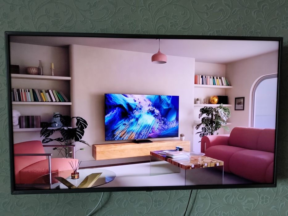 Продам телевизор LG