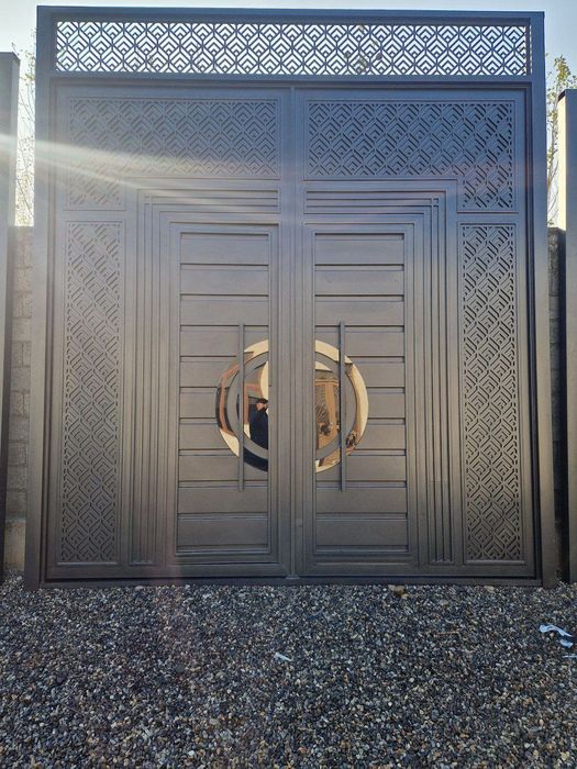 Салом алейкум биз уз хизматларини таклиф киламиз хар хил  эшиклар