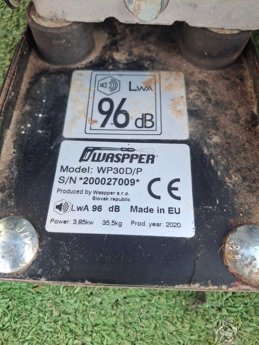 Бензинова водна помпа