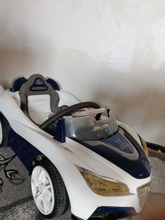 Продается машина без пульта