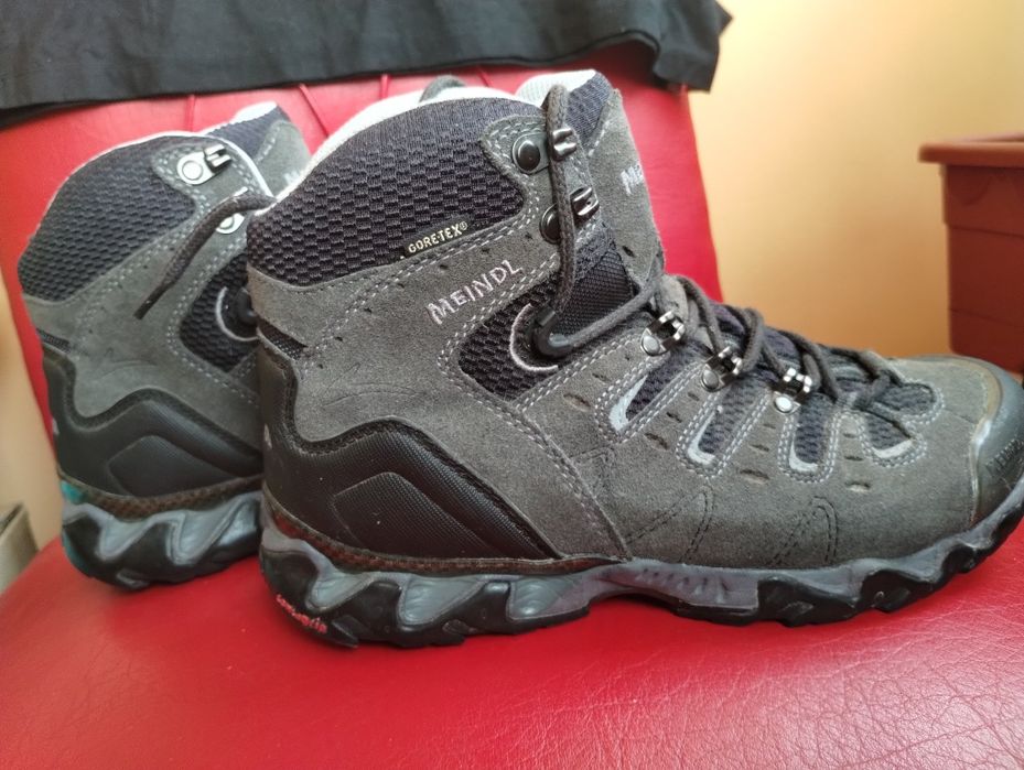 Bocanci dama Meindl 38