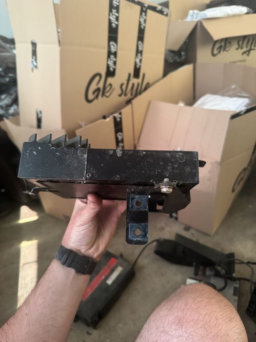 Оригинален усилвател HI FI BMW E46 330xd Individual OEM Навигация BM54 GPS TV Модул HiFi Усилвател Кабели Комплект