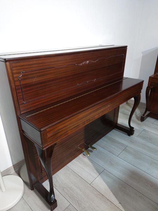 Pianina Ed. Seiler (mecanică Renner nemțească, transport gratuit)