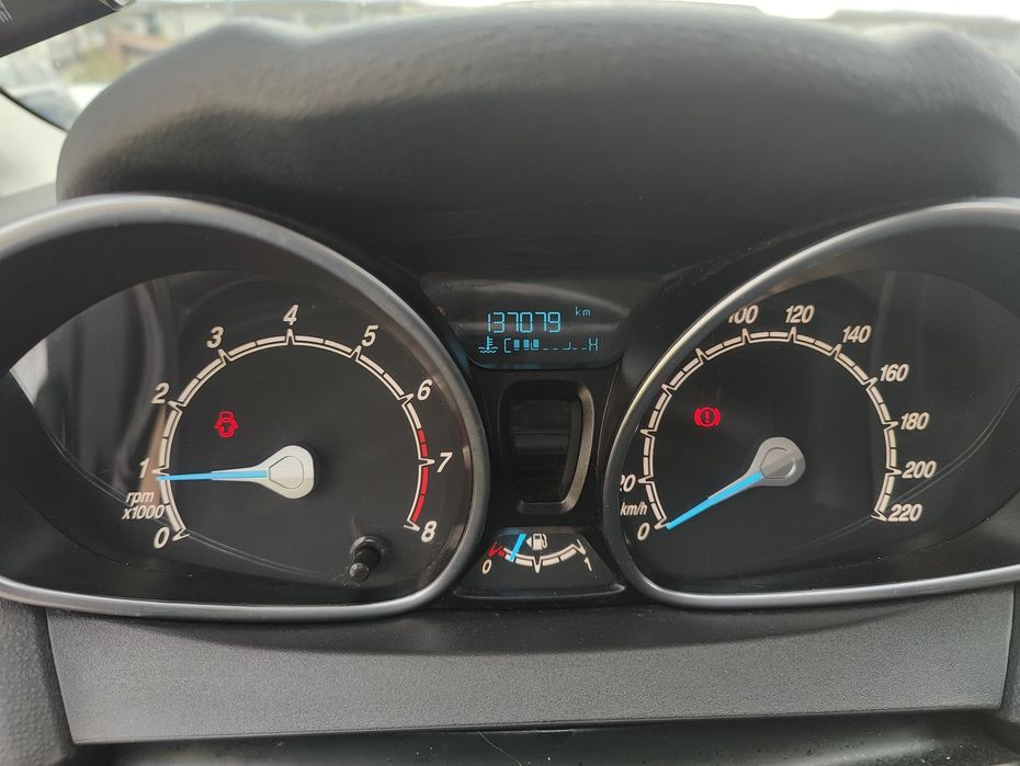 FORD Fiesta 2015 — imagine 4