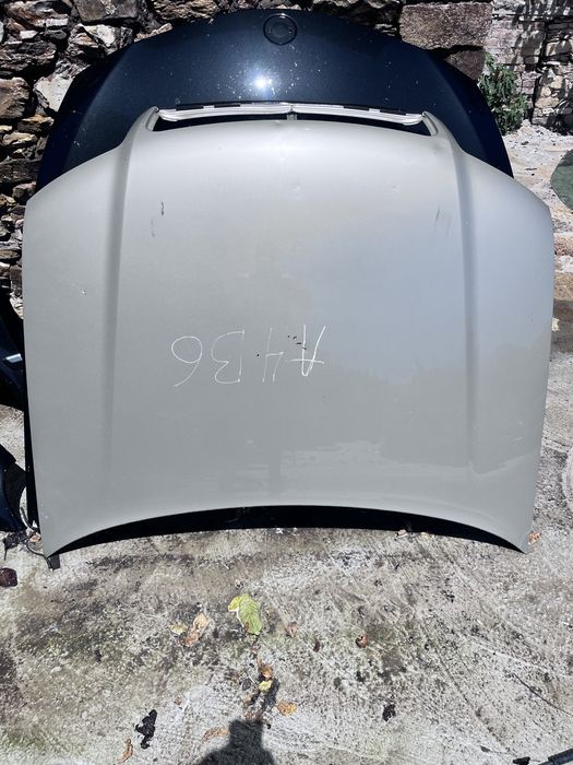 Преден капак за audi a4 b6 2броя син и златист