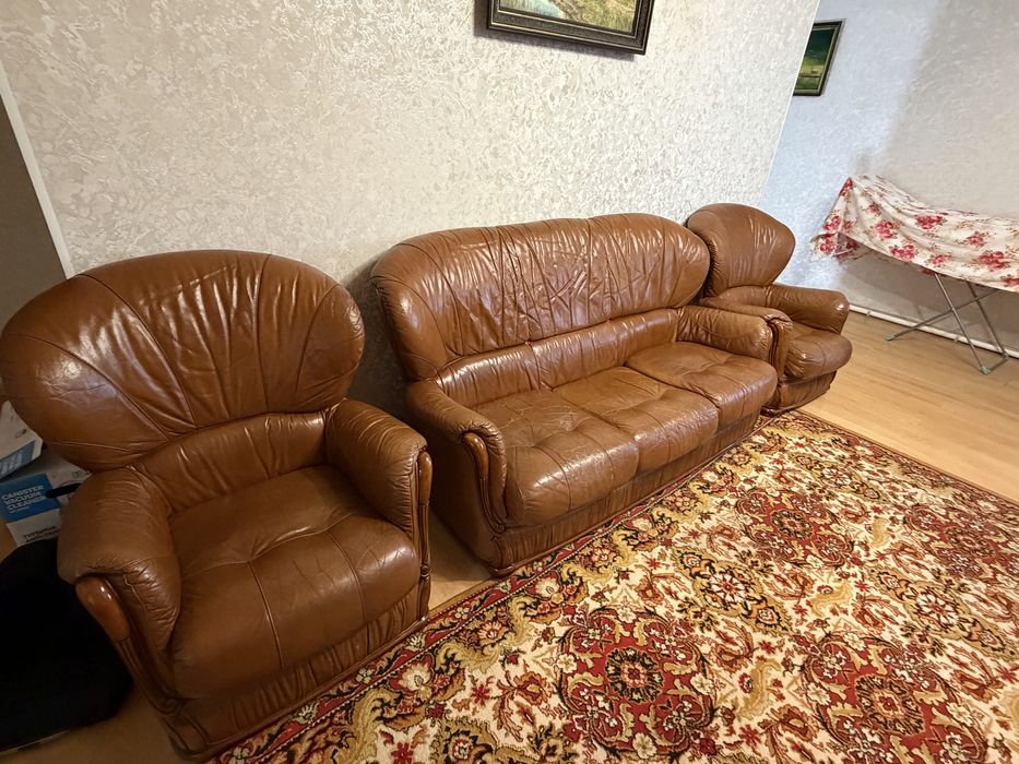 Продается ДИВАН из кожи буйвола