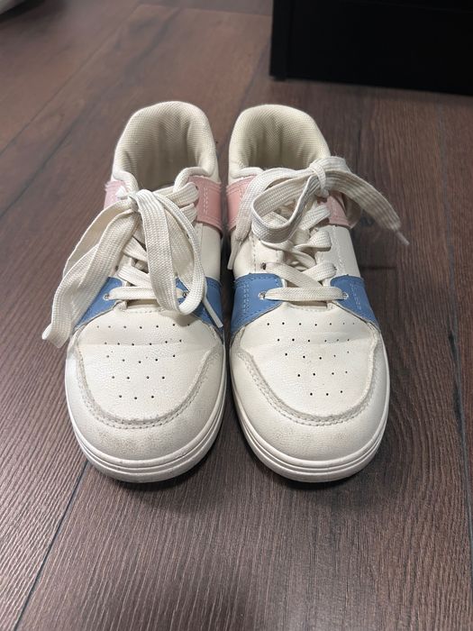 Сандали за момиче