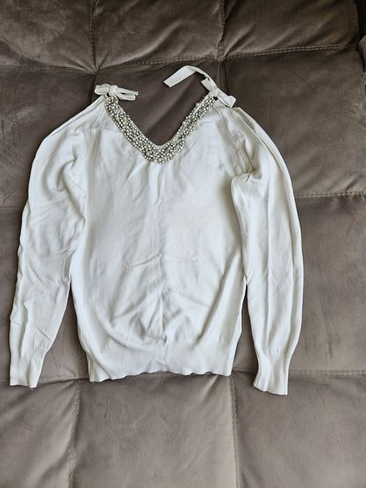 Кофты и ветровки