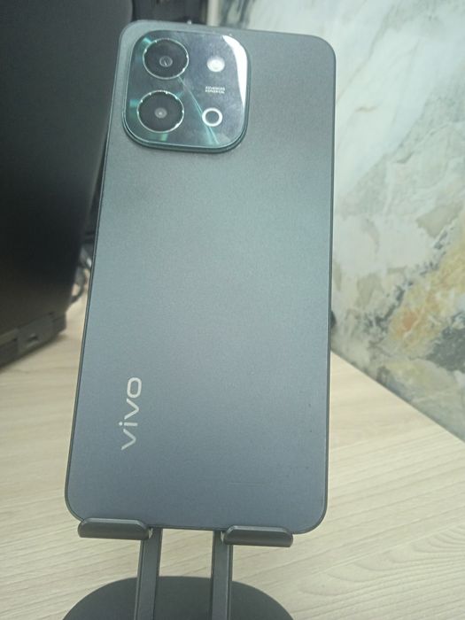 Продам телефон Vivo Y 28