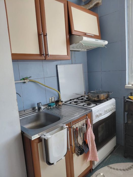 Кухня и газовка продается