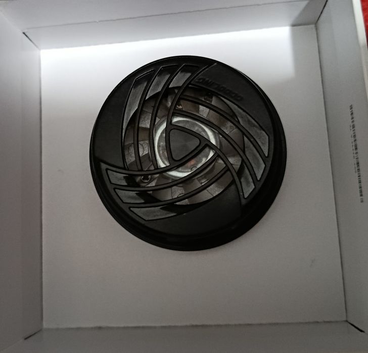 Telefon uchun muzlatgich