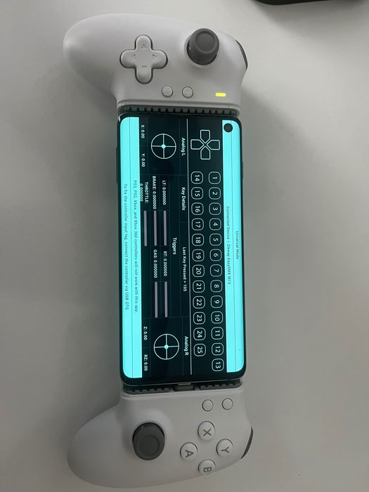 Controller extensibil EasySMX M15 pt telefoane cu UsbC(Android si iOs)