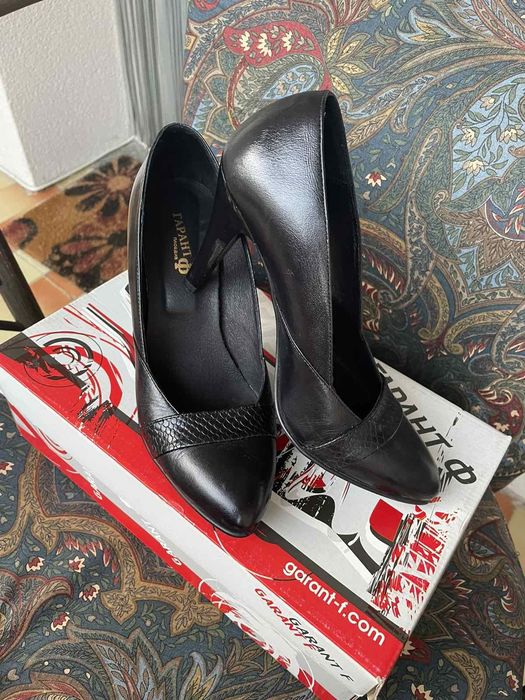 Дамски обувки естествена кожа