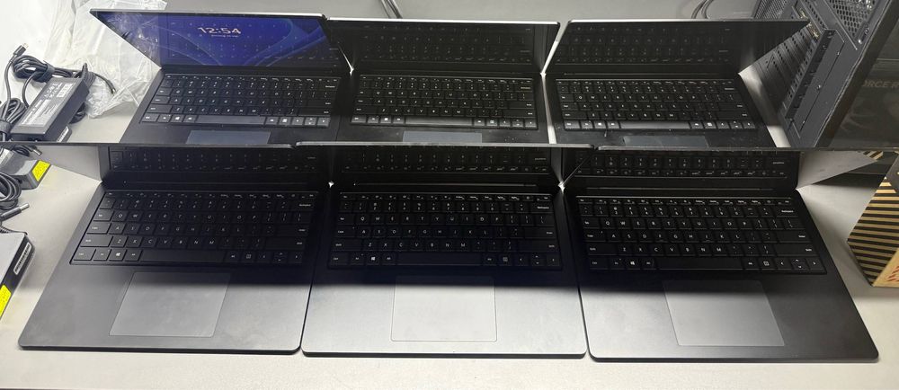 Microsoft Surface (Business book) Core i7.