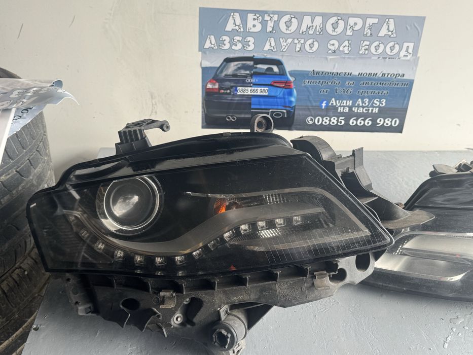 Десен ляв фар за Audi A4 B8 с ксенон и лед без завиване комплект