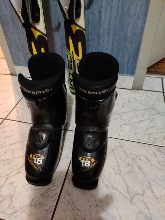 Ски и ски обувки+щеки