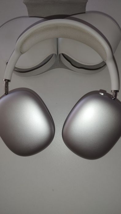 AirPods Max в идеальном состоянии оригинал