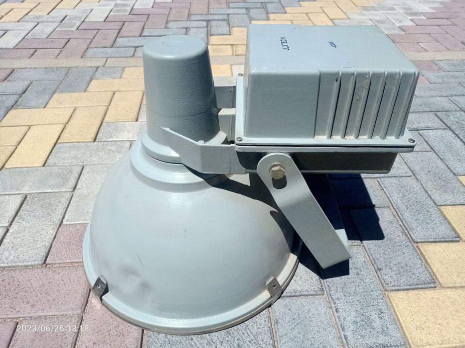 Прожектор Luxtech 400w