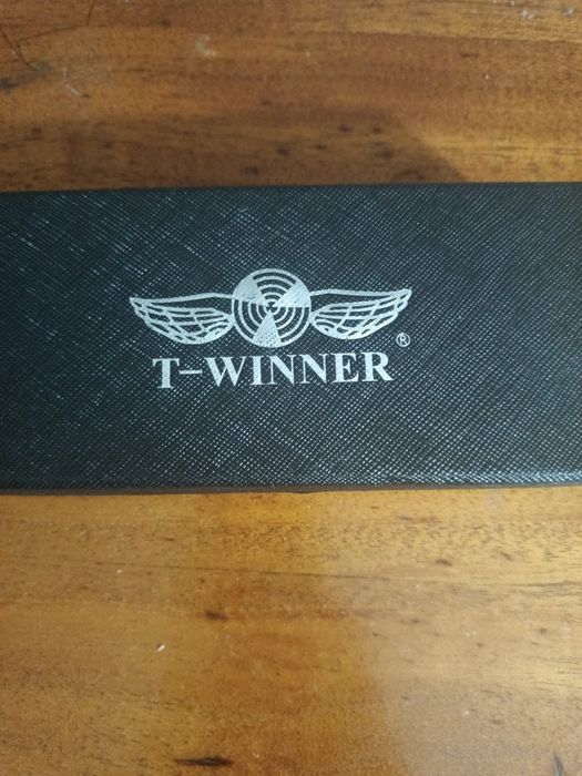 Часы механические, наручные