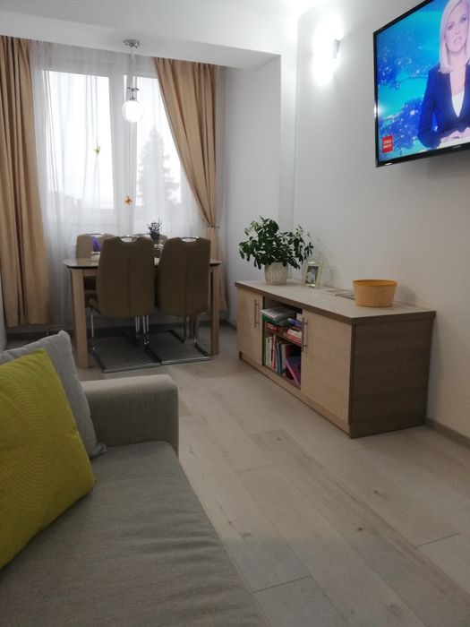 Închiriez apartament în regim hotelier Toplița ultracentral